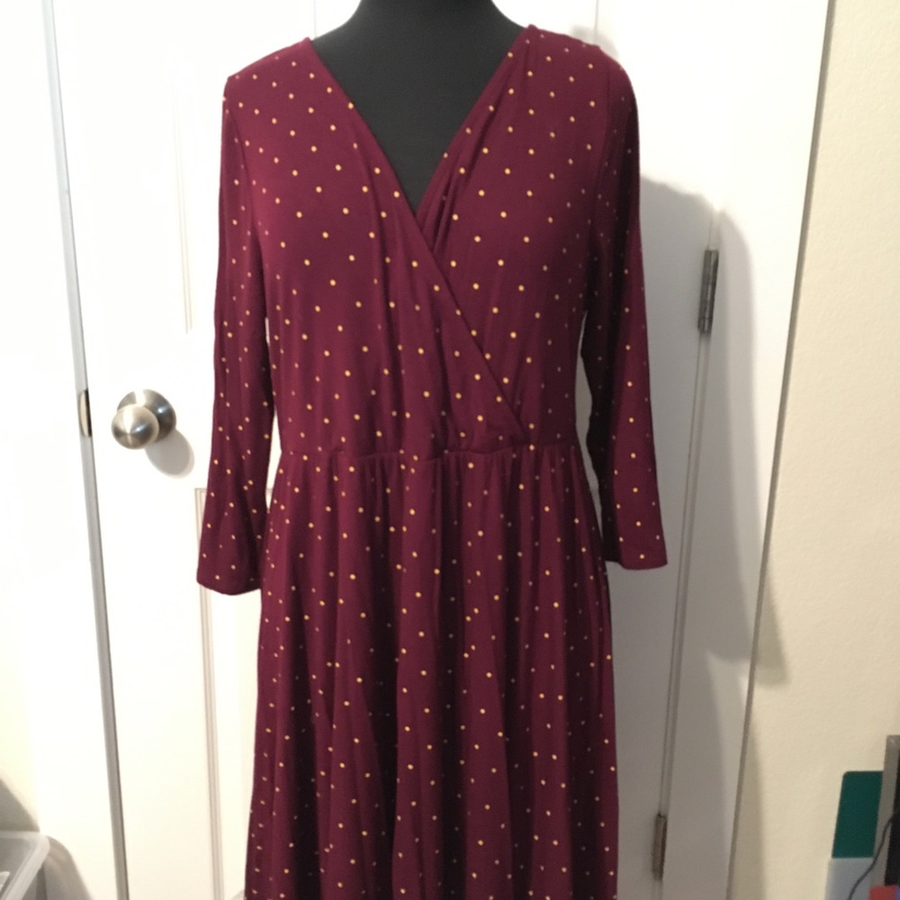 Torrid burgundy skater dress w/ gold dots sz 1X